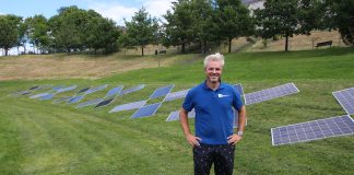 Flower Power – solcelleblomster gir scenestrøm til Øya