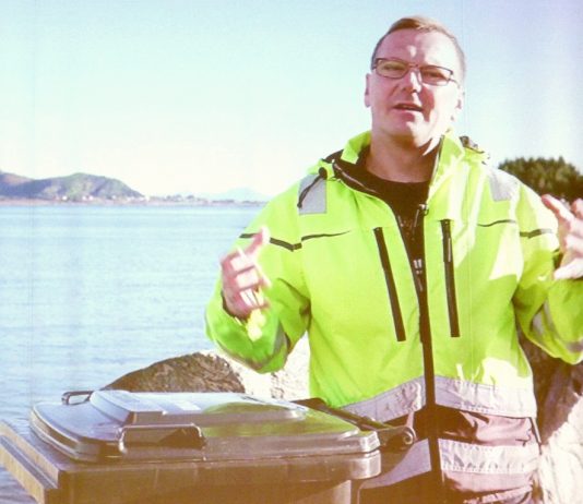 Bytter til avfallsdunker av fornybar plast og kutter CO2