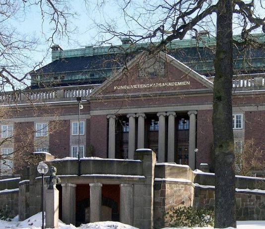 GMO-kriterier: Svenske professorer med krasst angrep på Svanen