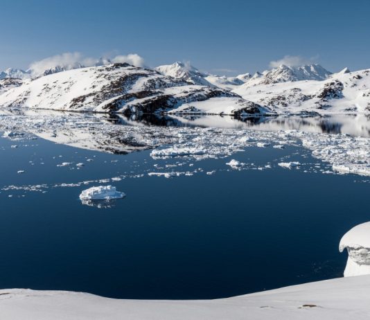 Roper nytt varsku om smelting av Grønlandsisen