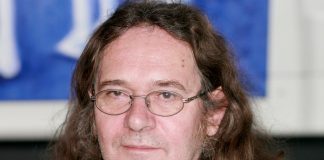 Oppdatert: Klimastreikende skoleungdom hylles av Ingvar Ambjørnsen