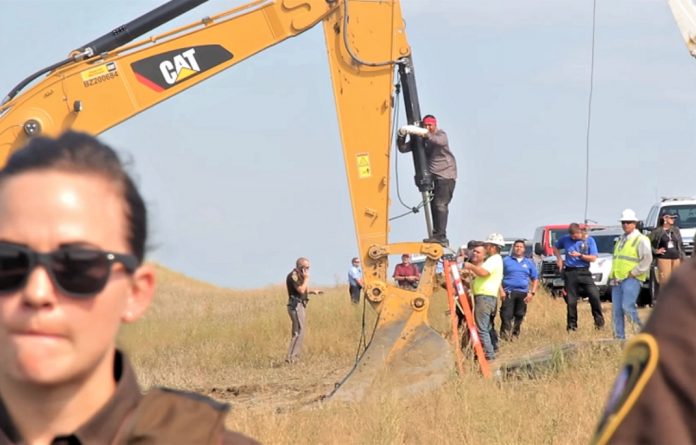 dakota_access_pipeline_240519_Desiree_Kane_Wikimedia_commons