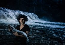 10 fluefiskere kjemper for villaksen med fotokalender