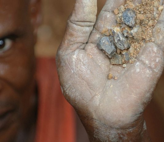 Norske ingeniører ut mot uverdige arbeidsforhold i gruver: – Norge må stille større krav til mobilprodusenter