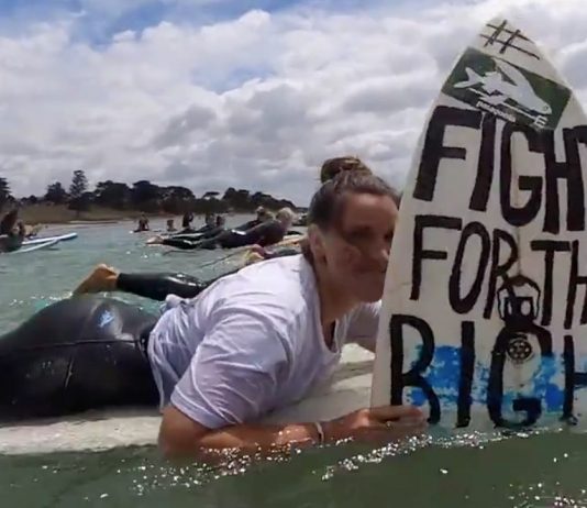 10.000 australiere demonstrerte mot Equinor lørdag – varsler eskalering om miljøplanen godkjennes