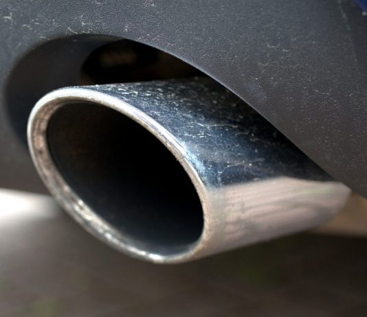 Bilprodusentene bommer på CO2-krav – risikerer rekordbøter