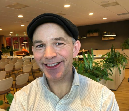 Smarte Nabolag fikk “Oppfinneren” Erik Alfred med på laget: – Jeg sier nei til å være “pynt”, men dette var annerledes