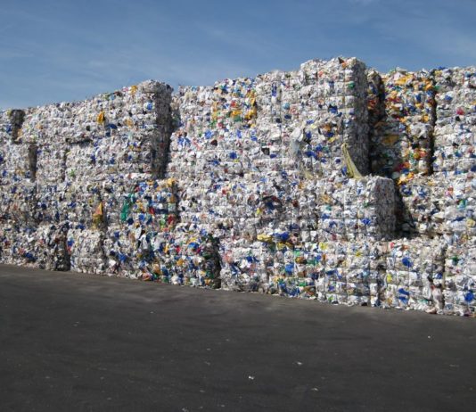 Ny politikk for plast