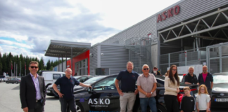 Kjøpte 13 hydrogenbiler i samlebestilling