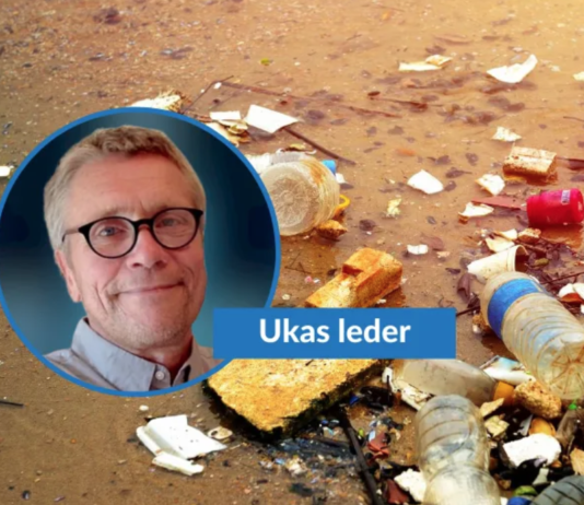 21 kommuner boikotter TV-aksjonen mot plastforsøpling. Trygve Slagsvold Vedum burde ha tonet et annet flagg