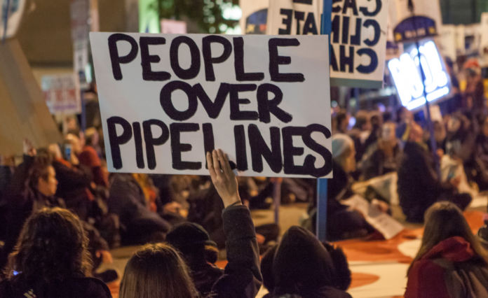 keystone_xl_dakota_pl_Pax Ahimsa Gethen_flickr_2017