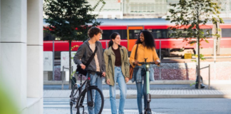 – Miljødebatten må tilbake på sporet