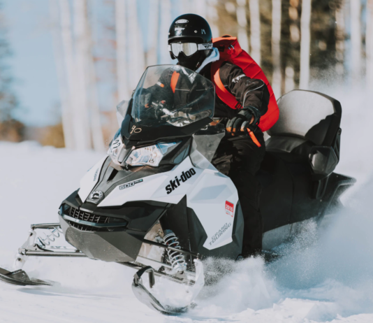 Miljøkriminalitet: Dobbelt så mange ble anmeldt for ulovlig skuterkjøring i fjor, trass i færre kontroller