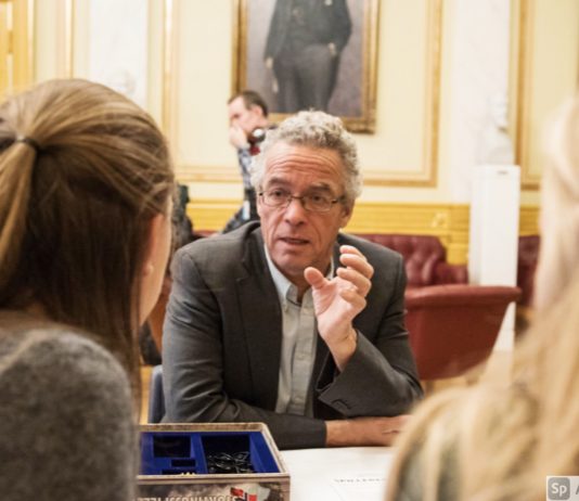 MDG fortsatt «i startgropa», ifølge Hansson – mens i Tyskland kan miljøpartiet bli tredje størst