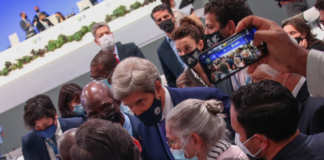 Avtale vedtatt etter dramatisk sluttspurt på klimatoppmøtet. Nå kommer reaksjonene