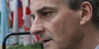 Støre åpen for å se på kraftutbygging i vernede vassdrag