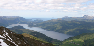 Sunnfjord kommune sa ja til gruveanlegg ved Førdefjorden