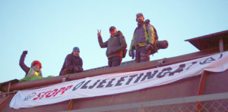 Aksjonene på Sjursøya fortsetter – politiet bortviser uten å arrestere