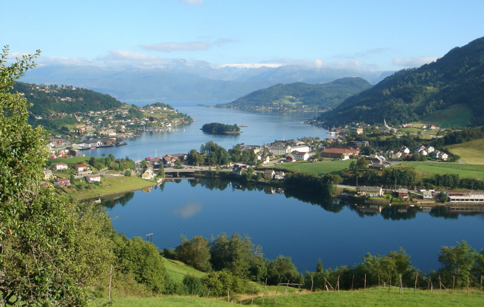 norheimsund_hardangerfjorden_WC-CC_131022