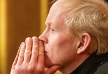 FNs klimasjef: – Begynnelsen på slutten for fossil energi. Det må vises i Norge også, mener Lars Haltbrekken