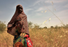 Når hetebølgene i Bangladesh varer over en måned, øker antall barneekteskap kraftig