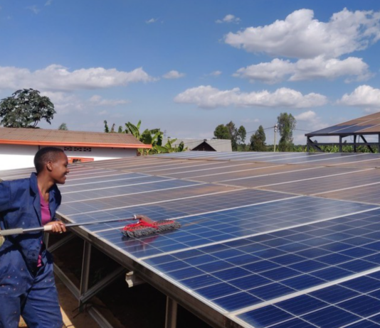 Investeringsfond finansierer fornybar energi til 7,7 millioner flere afrikanere