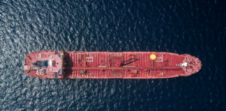 Klimagassutslipp fra norske skip øker – Rederiforbundet vil ha prislapp på utslipp