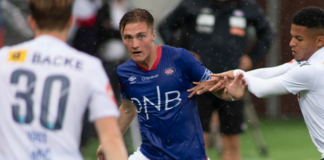 Krever at FIFA slutter å promotere oljeindustrien: Tidligere Vålerenga-kaptein Christian Borchgrevink med på klimaopprop