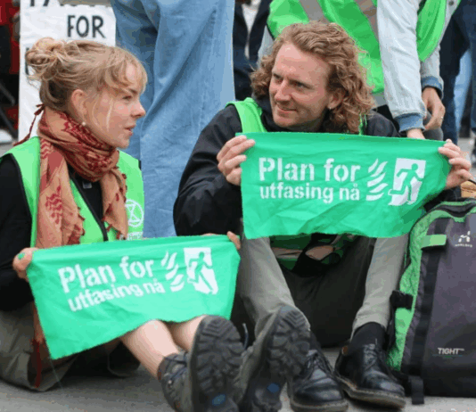 XR er på Arendalsuka for å forstyrre