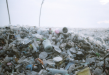 I Indonesia regner det mikroplast